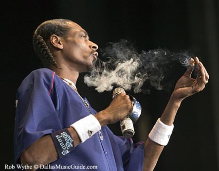 snoop dogg vs marijiana